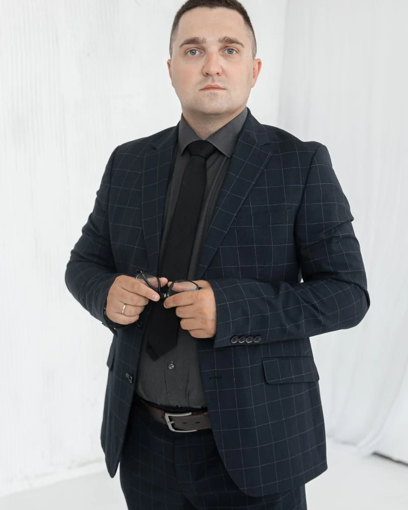 Адвокат Александр Лубашев — основатель проекта Немезида